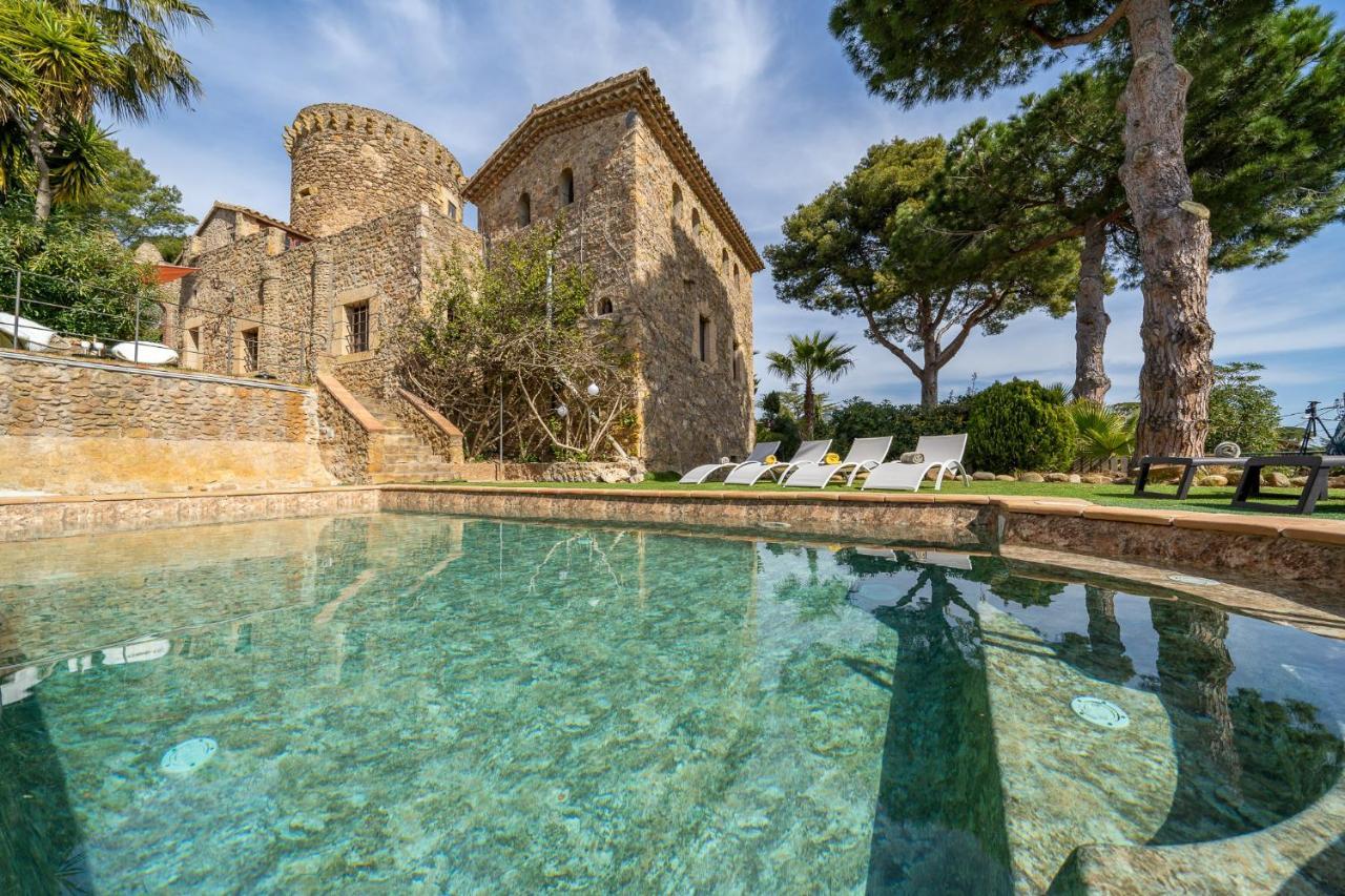 Castillo Can Xirau, Propiedad Exclusiva Con Piscina & Aircon Villa Santa Susanna Exterior photo